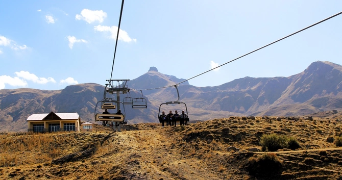 Avropalı turistlərin Azərbaycanda ən çox səfər etdiyi bölgələrdən biri Avropalı turistlərin Azərbaycanda ən çox səfər etdiyi bölgələrdən biri