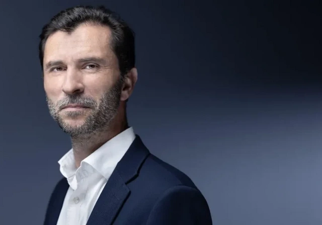 Uşaqları təhdid edən qlobal təhlükə - Sosial şəbəkələr qadağan ediləcək?