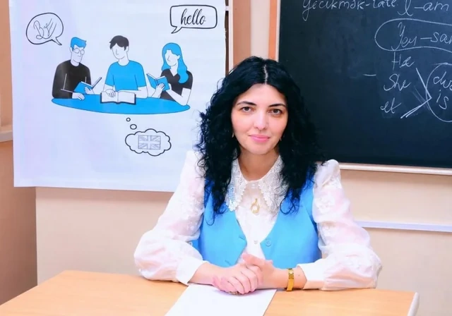 Universitetlər xarici dil müəllimliyində yerləri AZALDIR: Nə baş verir?