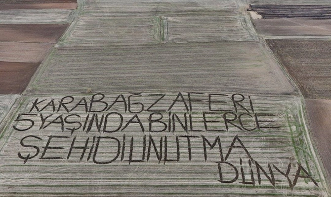 Türkiyəli fermerdən Zəfər Günü jesti