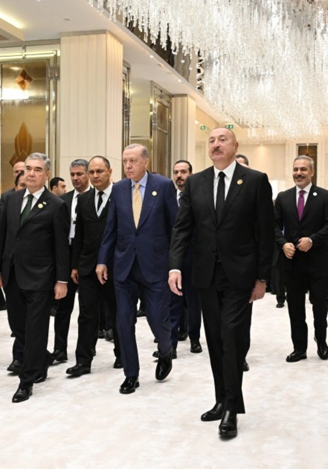 Sarsılmaz birlik: TDT vahid güc mərkəzi kimi - Sarsılmaz birlik: TDT vahid güc mərkəzi kimi -