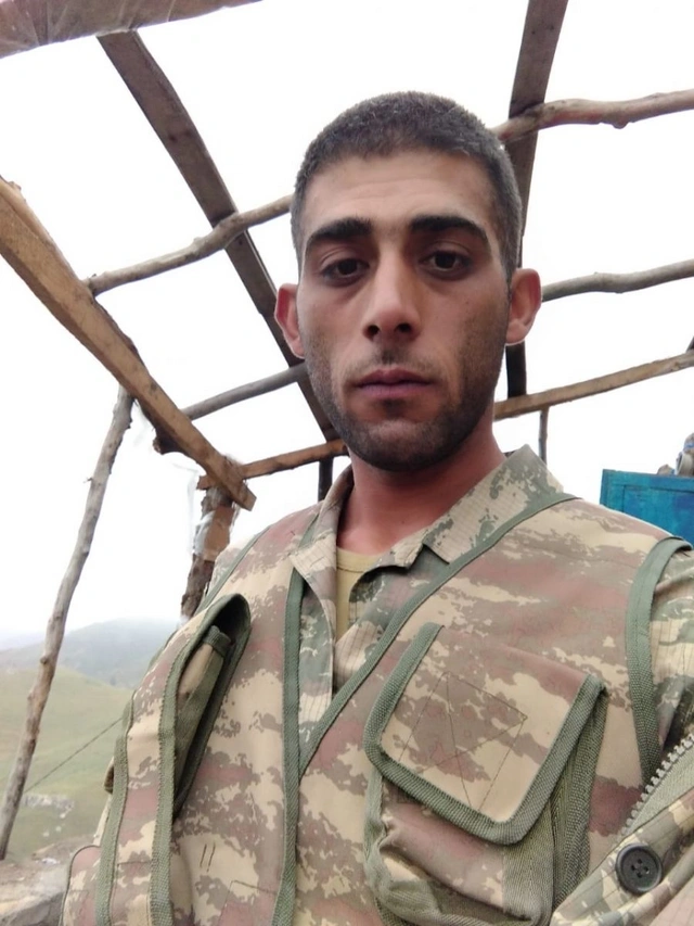 Şəhid bacısı Ağcabədidə qəzaya düşdü: Yaralılar var