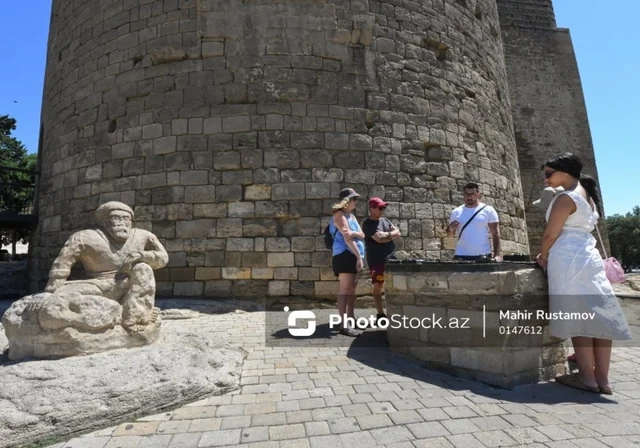Azərbaycan turist mübarizəsində region ölkələrinə uduzur - SƏBƏBLƏR