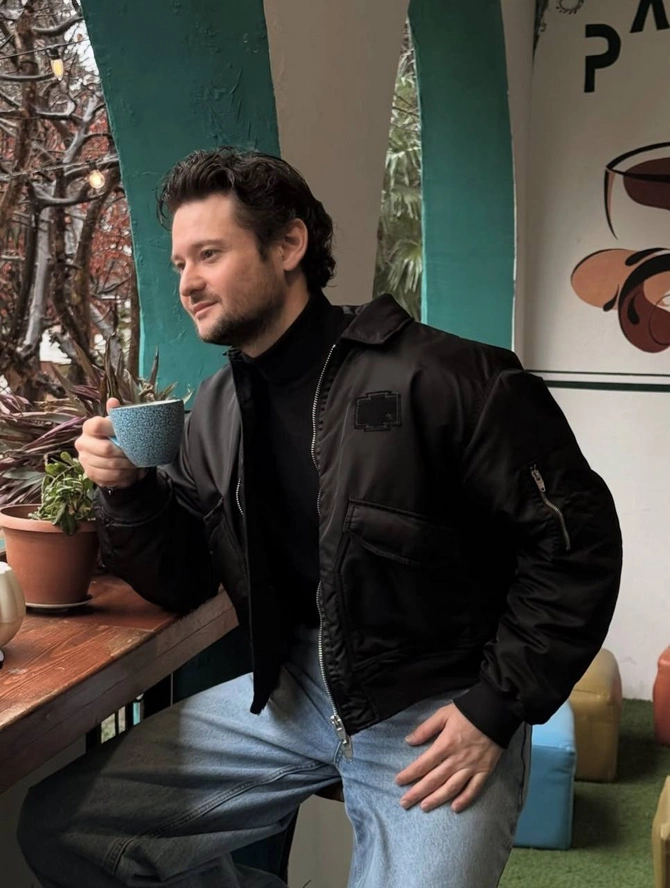 Şou-biznesin ailə qurmayan SUBAY MÜĞƏNNİLƏRİ - SİYAHI