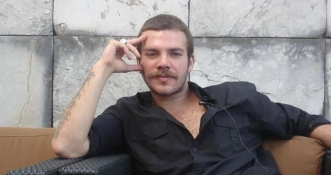 Karyerasını tez bitirən TÜRKİYƏLİ MƏŞHURLAR - SİYAHI