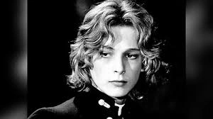 Actor nicknamed "the most beautiful boy of the 20th century" has died