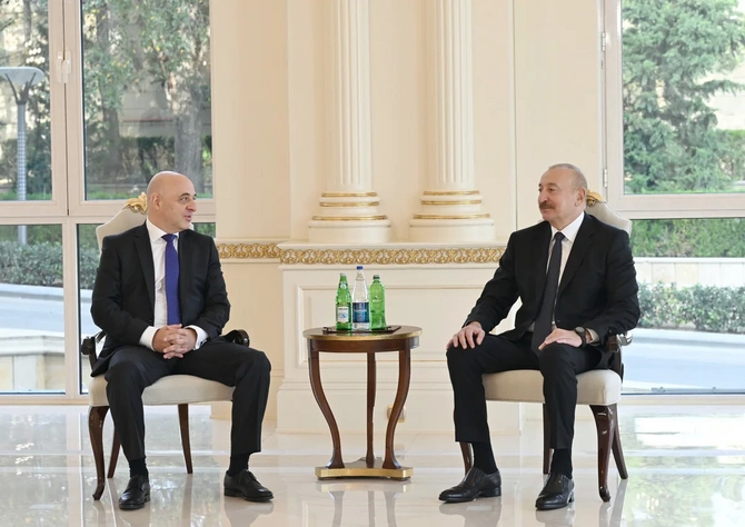 İlham Əliyev Gürcüstanın Azərbaycanda yeni təyin olunmuş səfirini qəbul edib