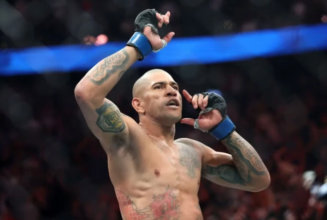 UFC-də qalmaqal böyüyür - Aleks Pereyraya sərt cavab verildi