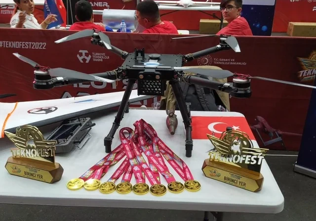 Vətən müharibəsinin görünməyən qəhrəmanı: PUA laboratoriyasından cəbhə xəttinə uzanan yol