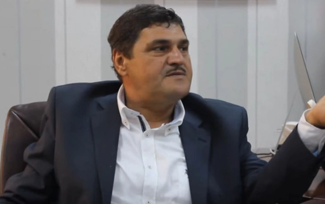 Rəşad Dağlı Ağakərimin məzarına əklil göndərdi