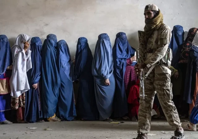 Əfqanıstanda əcaib 