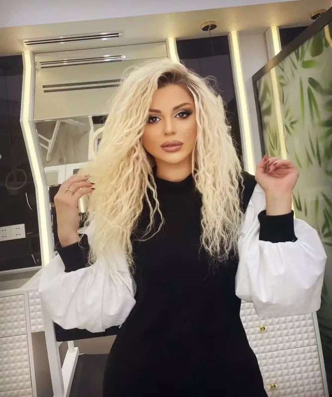 Qayınatası vitse-spiker, nazir, deputat, prokuror olan AZƏRBAYCANLI MƏŞHURLAR - SİYAHI