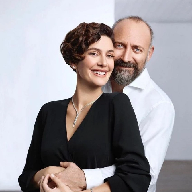 Halit Ergençlə Bergüzar Korel belə tanış olublar