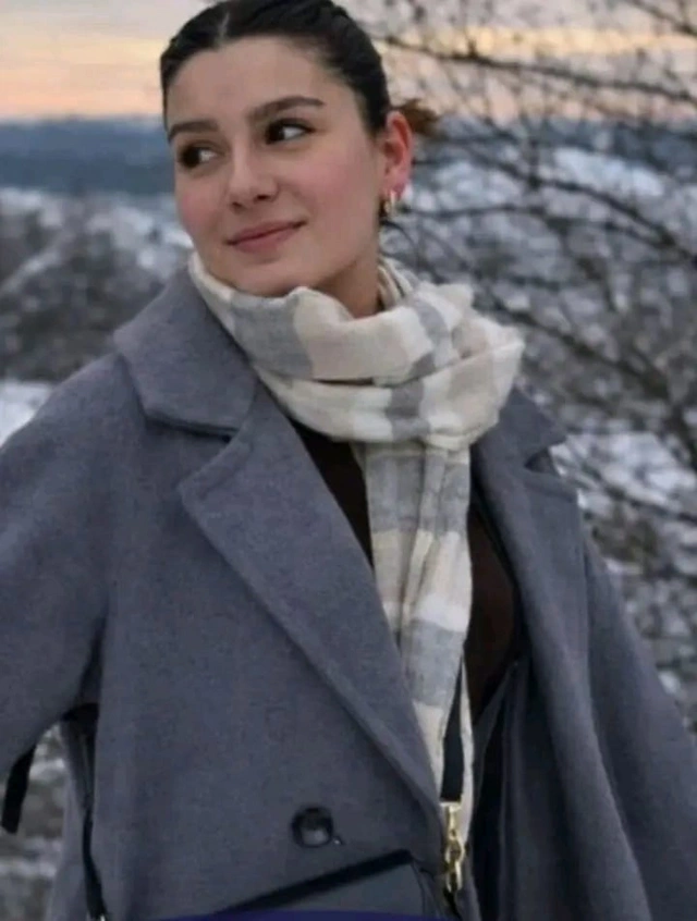 Dəm qazından boğulub ölən Şükranın FOTOSU