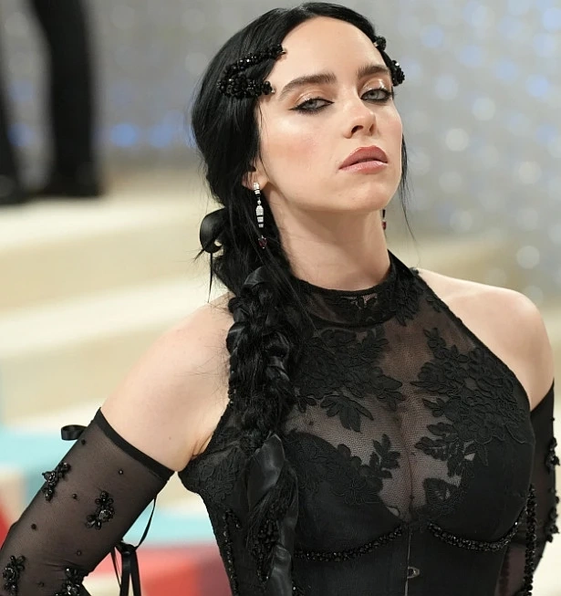 Billi Ayliş karyerasını bitirir?