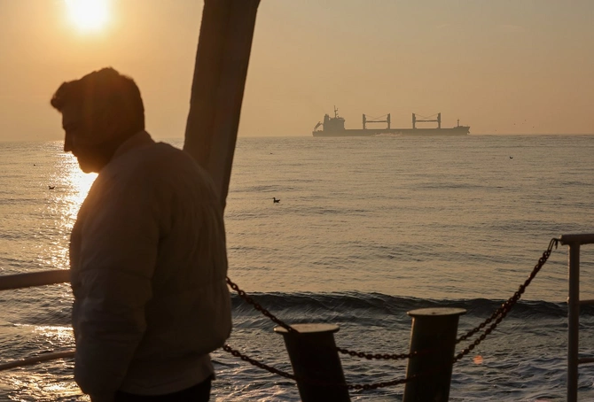 Qara dənizdə gəmilərə necə və niyə hücum edirlər?