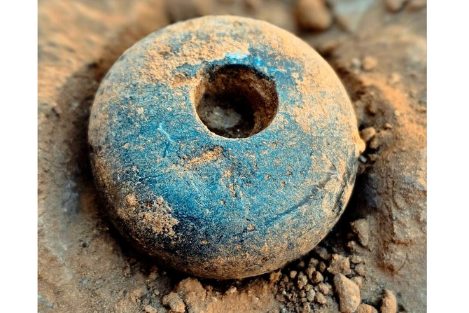 Azərbaycanda 3 600 il əvvələ aid döyüşçü məzarında nadir diorit toppuz başlığı və silahlar aşkarlanıb