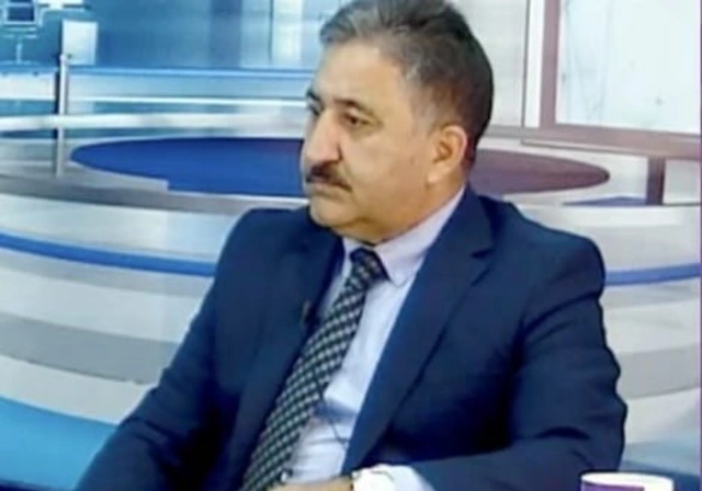 Ölkədən gedən həkimlərin sayı ildən-ilə artır:  Ölkədən gedən həkimlərin sayı ildən-ilə artır: