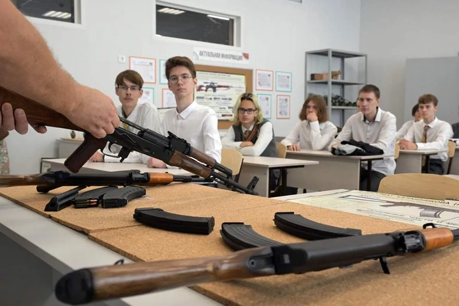 Valideynlər niyə uşaqlarına nəzarət etmir? - Kompüter oyunlarının acı təsiri