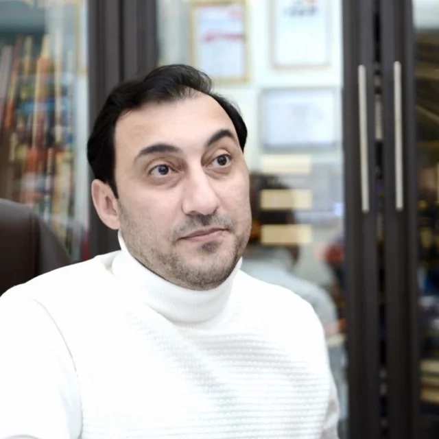 Xəyal Rza ailəsi ilə birgə Göyçayda qəzaya düşdü