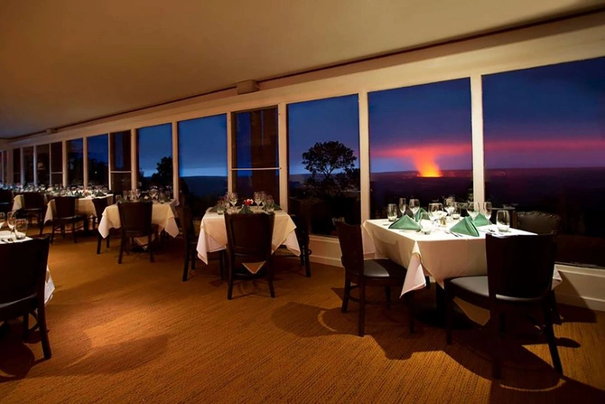 Ayaqyolu, xəstəxana konseptli RESTORANLAR - SİYAHI