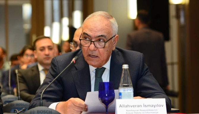 Президент присвоил Аллахверену Исмайылову высшее воинское звание