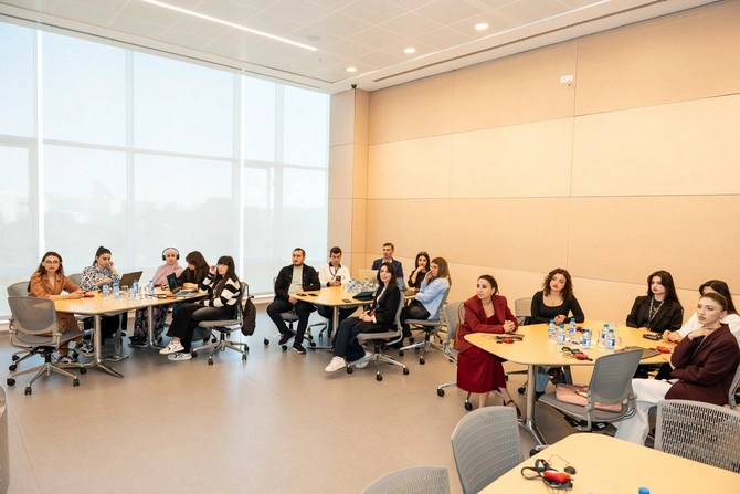 MEDİA "Süni intellektin mediada tətbiqi" mövzusunda seminar keçirib MEDİA "Süni intellektin mediada tətbiqi" mövzusunda seminar keçirib
