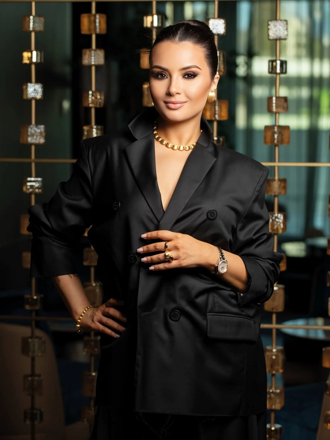 Aysel Teymurzadə İLK DƏFƏ fotosessiya etdirdi
