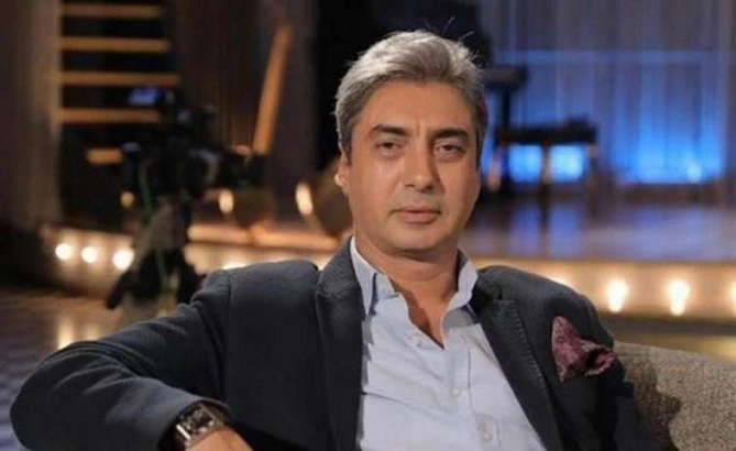 Yanında hamam xalatı daşıyan, gündə 50-80 stəkan çay içən TÜRKİYƏLİ MƏŞHURLAR