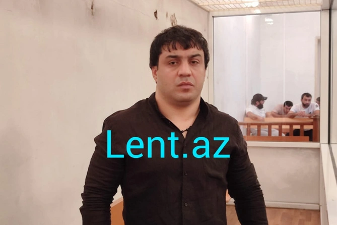 Salam verməyən dostuna 14 bıçaq zərbəsi vurdu - İTTİHAM AKTI