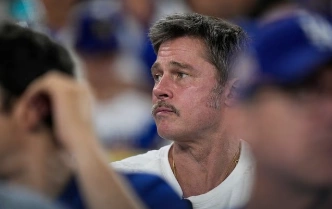 Brad Pitt surprised fans with a new look Brad Pitt surprised fans with a new look