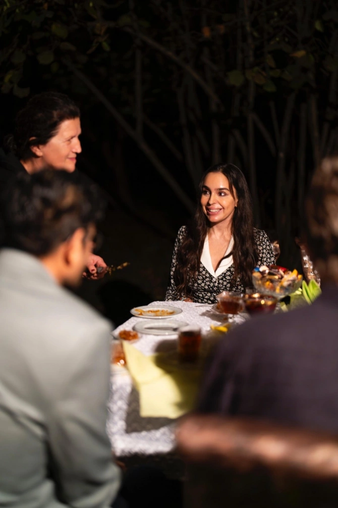 Leyla Əliyeva Qəbələdə "Gənc arıçı" layihəsinin iştirakçısı ilə görüşüb Leyla Əliyeva Qəbələdə "Gənc arıçı" layihəsinin iştirakçısı ilə görüşüb