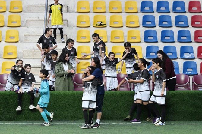 Leyla Əliyevanın təşəbbüsü ilə uşaq evlərinin komandaları arasında növbəti minifutbol turniri təşkil olunub Leyla Əliyevanın təşəbbüsü ilə uşaq evlərinin komandaları arasında növbəti minifutbol turniri təşkil olunub