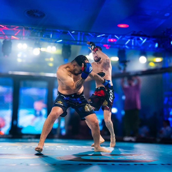 Alim Nəbiyev MMA-də növbəti qələbəsini qazanıb, rəqibini 1-ci raundda nokaut edib Alim Nəbiyev MMA-də növbəti qələbəsini qazanıb, rəqibini 1-ci raundda nokaut edib