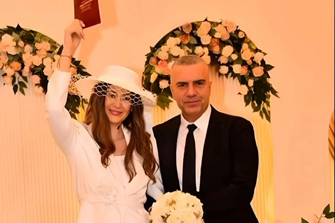 Berdan Mardini 5 ay əvvəl evləndiyi həyat yoldaşından boşanır