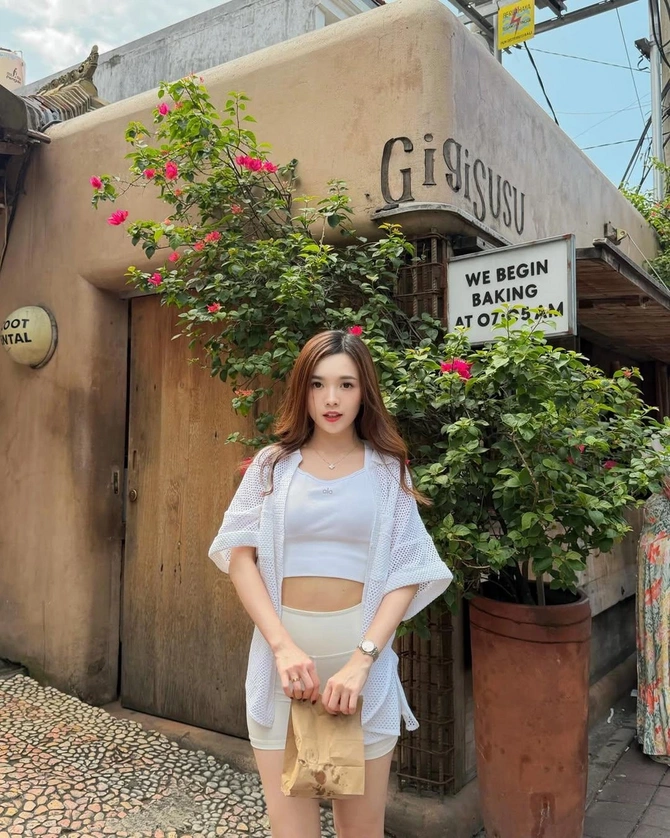 Dünyanın ən gözəl stüardessaları ONLARDIR - SİYAHI