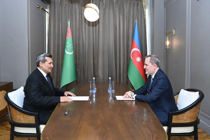 Azərbaycan Türkmənistan münasibətlərinin vəziyyəti və inkişaf perspektivləri müzakirə olunub