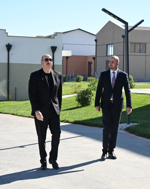 İlham Əliyev Cəbrayılın Horovlu kəndinin birinci mərhələsinin açılışında iştirak edib İlham Əliyev Cəbrayılın Horovlu kəndinin birinci mərhələsinin açılışında iştirak edib