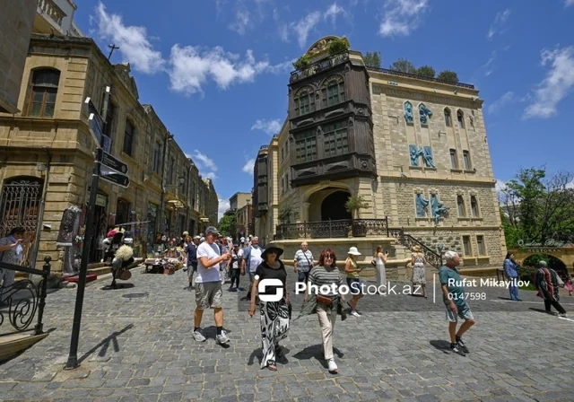 Azərbaycan turist mübarizəsində region ölkələrinə uduzur - SƏBƏBLƏR
