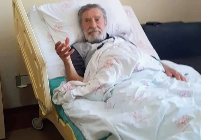 Səhhətindəki problemlərlə GÜNDƏMƏ GƏLƏN MƏŞHURLAR - SİYAHI