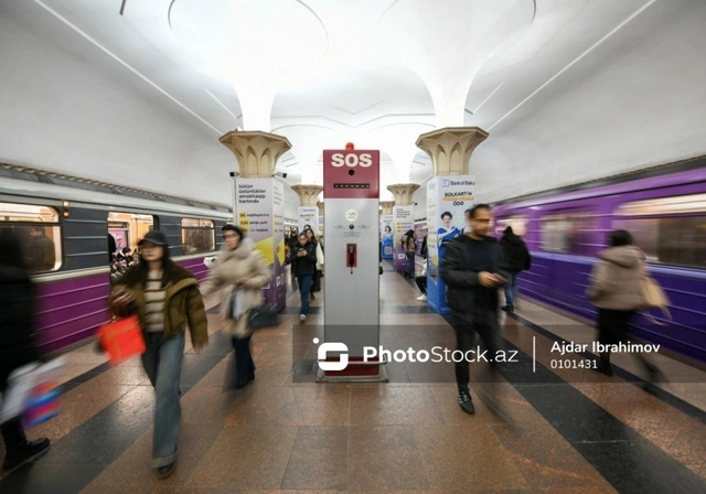 Sərnişinlər metro əvəzinə taksini seçirlər - SƏBƏB