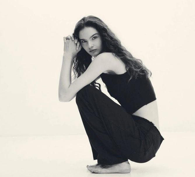 Сравнивают с дочерью Моники Белуччи: украинская модель стала лицом известного бренда Сравнивают с дочерью Моники Белуччи: украинская модель стала лицом известного бренда