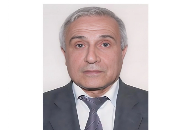 Azərbaycanda professor vəfat edib