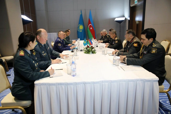 Qazaxıstanda Zakir Həsənova medal təqdim edilib Qazaxıstanda Zakir Həsənova medal təqdim edilib