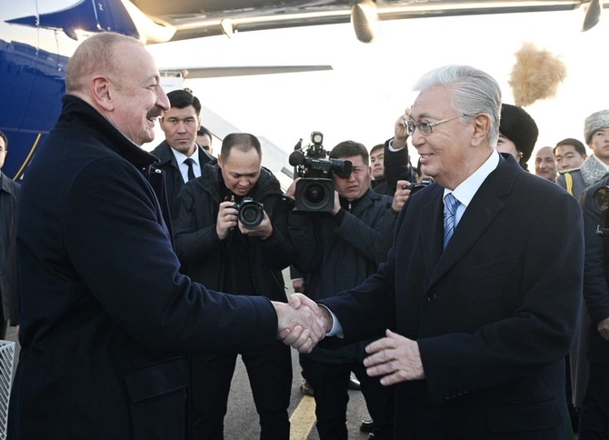 Azərbaycan Prezidenti İlham Əliyev Qazaxıstanda dövlət səfərindədir Azərbaycan Prezidenti İlham Əliyev Qazaxıstanda dövlət səfərindədir