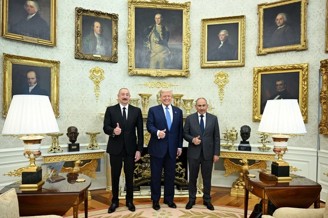 Ağ Evdə imzalanan sənədlər Cənubi Qafqazda yeni mərhələnin başlanğıcıdır - RƏY