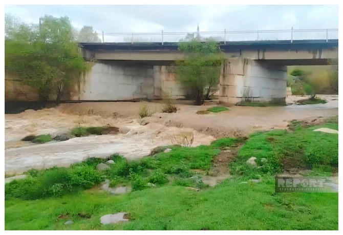 Naxçıvanda bir sıra çaylardan sel keçib