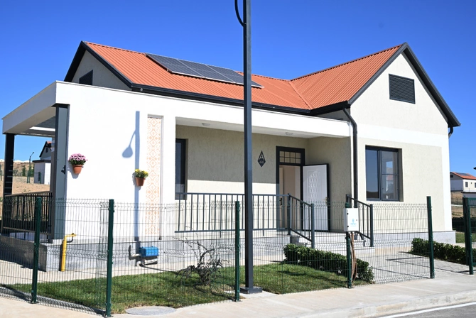 İlham Əliyev Cəbrayılın Horovlu kəndinin birinci mərhələsinin açılışında iştirak edib İlham Əliyev Cəbrayılın Horovlu kəndinin birinci mərhələsinin açılışında iştirak edib