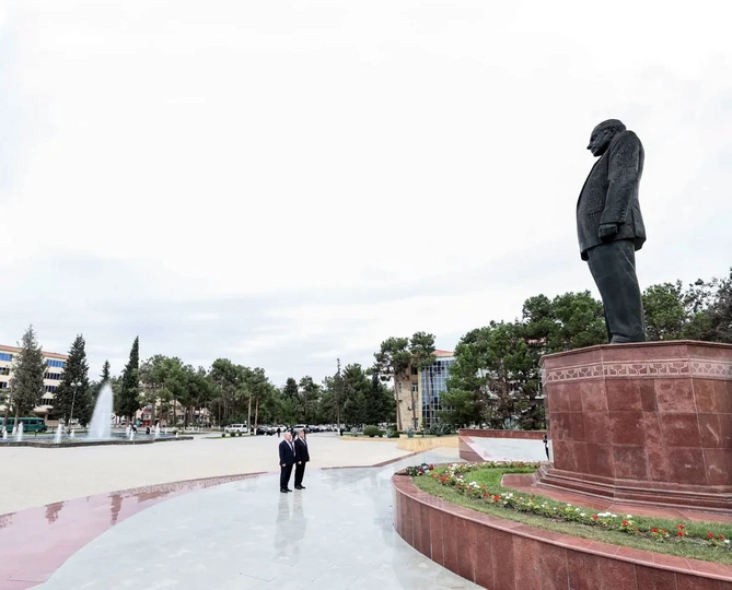 Şahin Bağırov Şirvanda vətəndaşları qəbul edib