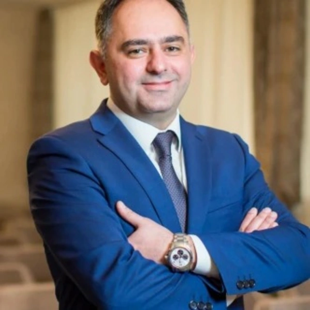 Oqtay Şirəliyevin yerinə YENİ TƏYİNAT Oqtay Şirəliyevin yerinə YENİ TƏYİNAT